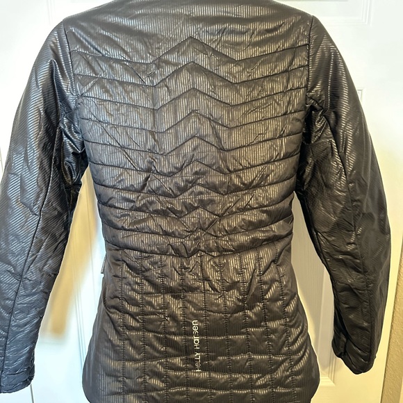 Helly Hansen Mountain Microlight Black Puffer Jacket - Women’s XS - Picture 3 of 9